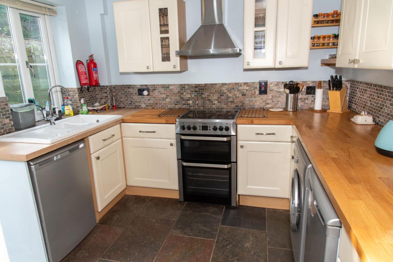 Finest Retreats - Brecon View Cottage Clydach Exterior photo