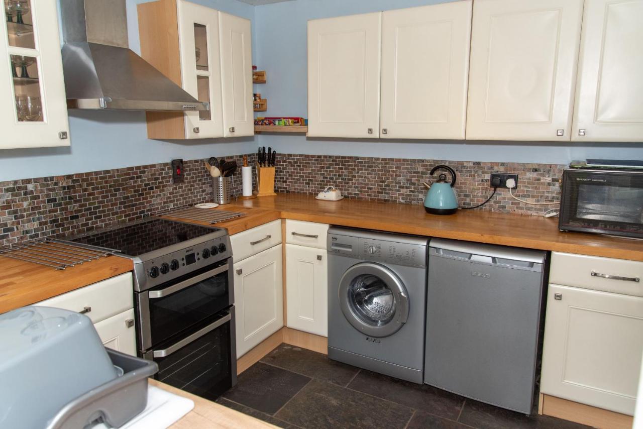 Finest Retreats - Brecon View Cottage Clydach Exterior photo